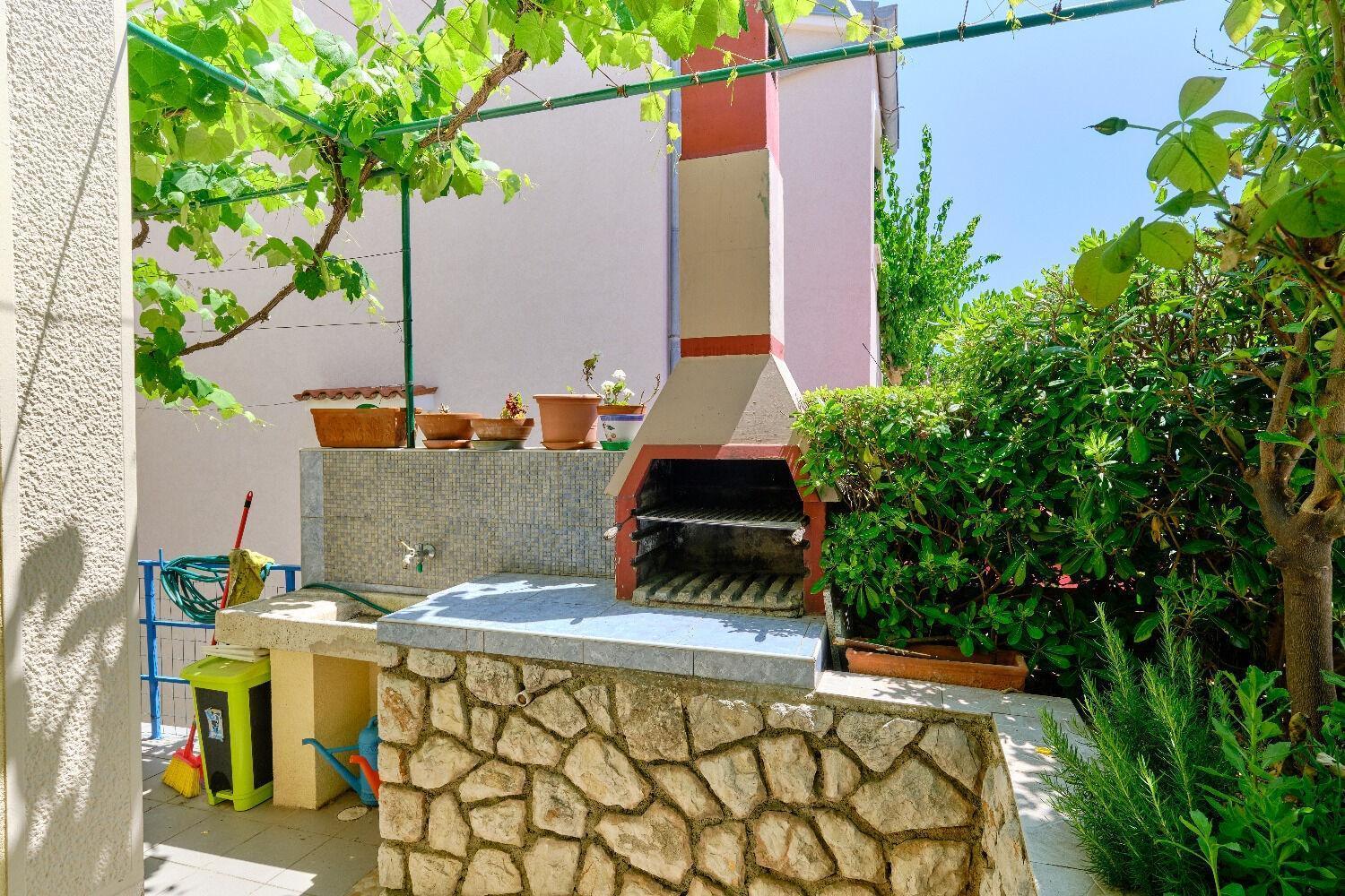 Apartments Nada - 150 M From Sea Mali Lošinj Exteriör bild